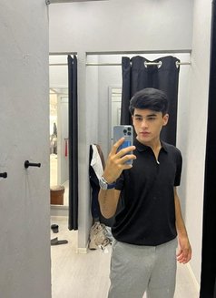 Valid - Male escort in İstanbul Photo 3 of 7