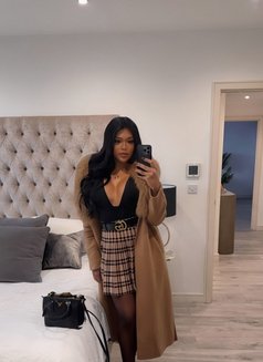 Valora Saint - escort in London Photo 25 of 26