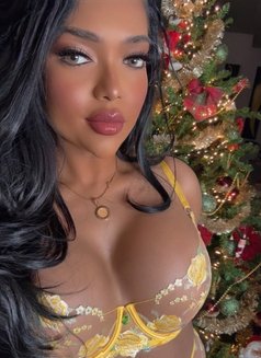 Valora Saint - escort in Mumbai Photo 3 of 28