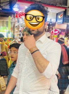 Vaman Khurana - Male escort agency in New Delhi Photo 1 of 4