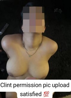 Vaman Khurana - Male escort agency in New Delhi Photo 2 of 4