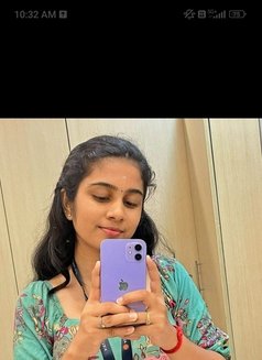 Vami a 18 Year Girl Hot and Sexy Figure - escort in Kochi Photo 1 of 4