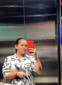 Vamika Cam & Realmeet - escort in Chennai Photo 1 of 2