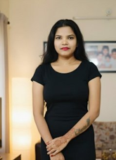 Vamika A genuine girl for pleasure meet - escort in Bangalore Photo 3 of 5