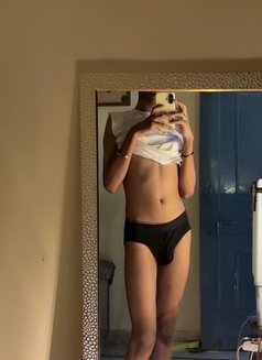 Vampayy - Transsexual escort in New Delhi Photo 17 of 17