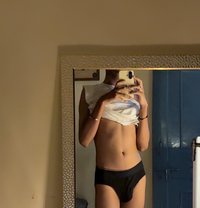 Vampayy - Transsexual escort in New Delhi