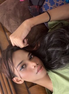 liyanaa - Acompañante transexual in New Delhi Photo 5 of 14