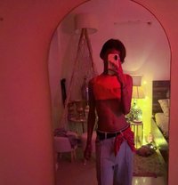 Vampyyyy - Acompañantes transexual in New Delhi