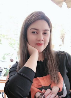 Van ( I'm From Vietnam) - escort in Dubai Photo 1 of 7