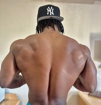 Vandam - Male escort in Muscat