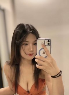 Vandy - escort in Bangkok Photo 14 of 17