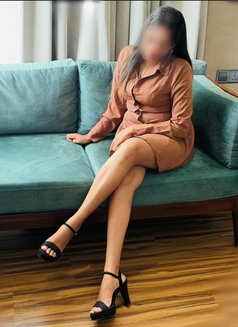 Vaneesha - escort in Colombo Photo 3 of 13