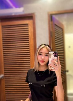Vanesa - escort in Phuket Photo 1 of 5