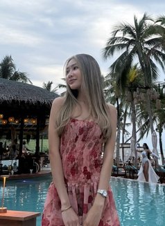 Vanesa - escort in Phuket Photo 2 of 5