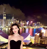Vanessa - puta in Hong Kong Photo 5 of 10