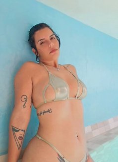 Vanessa - escort in Dubai Photo 3 of 12