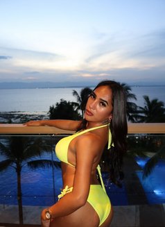 Vanessa - Transsexual escort in Cebu City Photo 5 of 6