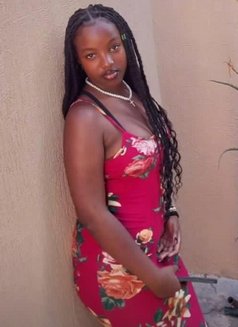 Vanessa - escort in Nairobi Photo 2 of 6