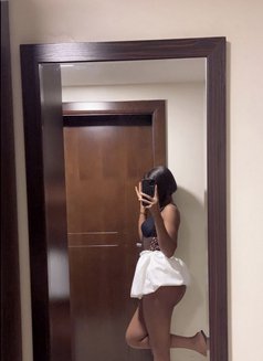 Vanessa - escort in Lomé Photo 2 of 2