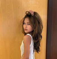 Vanessa Pretty and Hot Skinny Girl - puta in Bali