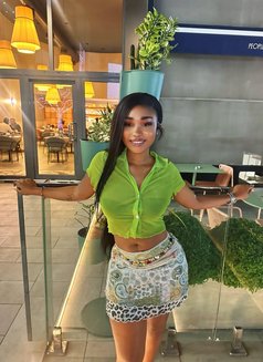 Vanessa - escort in Lagos, Nigeria Photo 7 of 8