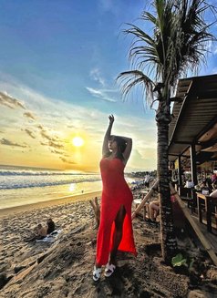 Vanessa Superstar Top and Bottom - Transsexual escort in Bali Photo 20 of 21
