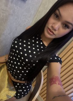 Vanessawckd - Transsexual escort in Cebu City Photo 1 of 5