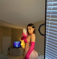 Vaneza - escort in Liverpool