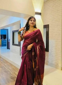 Vani Gujrati Bhai and College Girl - escort in Ahmedabad Photo 1 of 4