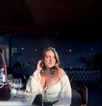 Vani Hot Models on Bed With Tight Pussy - escort in Maldives Photo 1 of 6