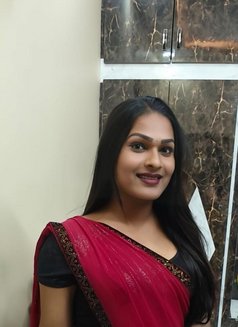 Vani - Transsexual escort in Bangalore Photo 1 of 1