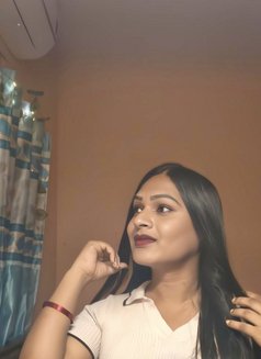 Vani - Transsexual escort in Bangalore Photo 1 of 1