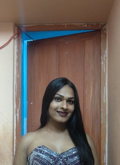 Vani - Transsexual escort in Bangalore Photo 2 of 3