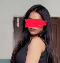 Vani Malhotra Independent Girl - companion in Noida