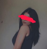 Vani Malhotra Independent Girl - companion in Noida