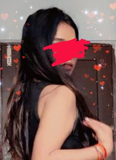 Vani Malhotra Independent Girl - Acompañante in Noida Photo 5 of 6
