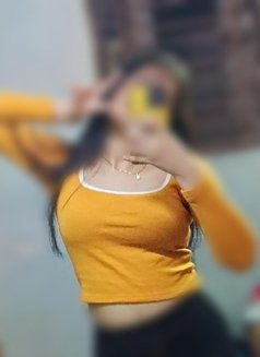 Busty Bong Anjali for paid cam.. & meet - escort in Chennai Photo 3 of 5