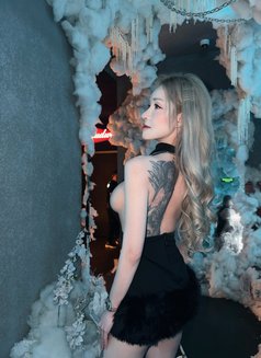 Vani - Transsexual escort in Ho Chi Minh City Photo 11 of 12