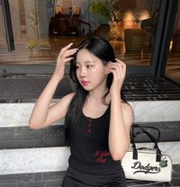 Vania - masseuse in Jakarta