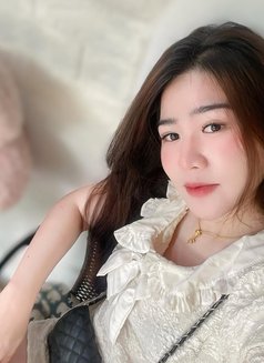 Vania - escort in Jakarta Photo 2 of 4