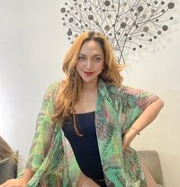 Vania - Transsexual escort in Singapore