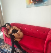 Vania Lee - Transsexual escort in Johor Bahru