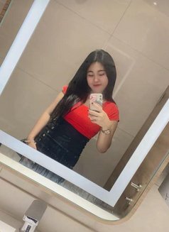 Vania Linn - escort in Jakarta Photo 2 of 6