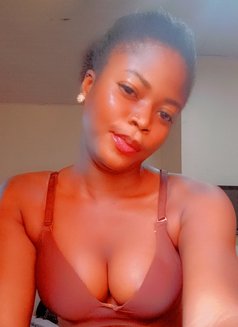 Vanilla Babe - escort in Accra Photo 8 of 13