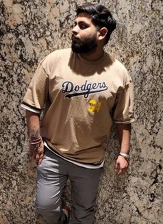 Vansh - Acompañantes masculino in New Delhi Photo 2 of 3