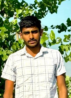 Vansh - Male escort in New Delhi Photo 1 of 1