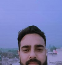 Vansh - Male escort in Noida
