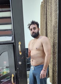 Vansh - Acompañantes masculino in Noida Photo 3 of 4