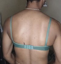 Vanshi Sissy with 6 - Transsexual escort in New Delhi