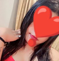 Vanshika - puta in Ahmedabad